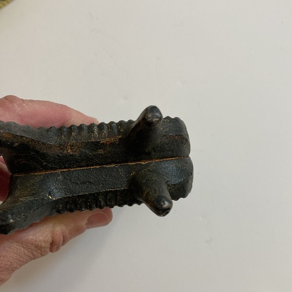 Cast iron Liam’s - Picture 8 of 9